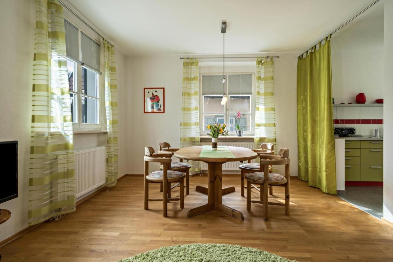Ferienwohnung Am Schloss Heiligenborn 외부 사진